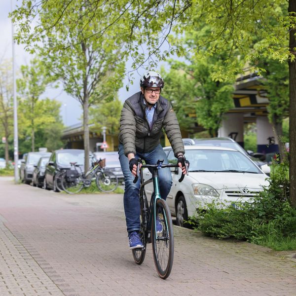 So nutzen Vodafone-Mitarbeitende E-Bike & Co. als Firmenrad